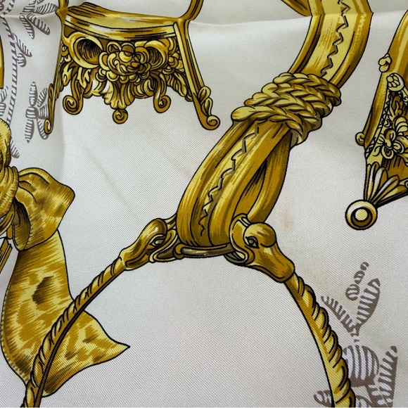 HERMES Carre 90 ETRIERS Scarf with stirrup and harness pattern Silk brown - Picture 6 of 11